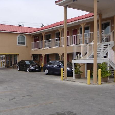 Eagle Pass Inn Kültér fotó